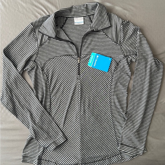 Columbia Black and White Striped Pullover - Picture 1 of 5